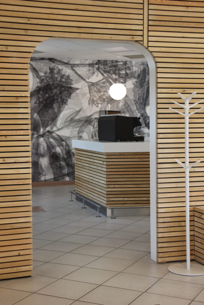 design d'espace cafétéria d'entreprise